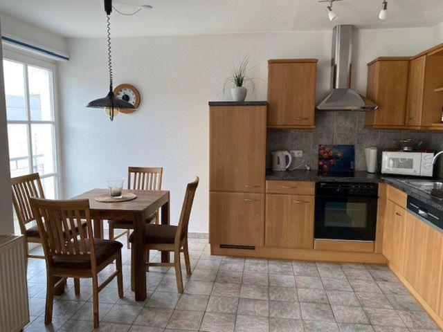 Haus-Olymp-Apartement-01-Kuehlungsborn-Nur-50-M-Bis-Zum-Strand-Ca-50-M2-2-Raeume-Sehr-Gepflegt Exterior foto